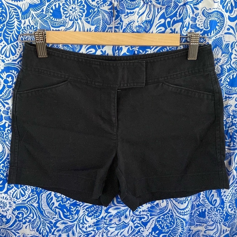 Anne Taylor black shorts petite size OS